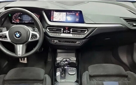 BMW 1 серия, 2022 год, 2 120 013 рублей, 17 фотография