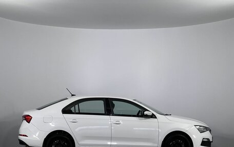Skoda Rapid II, 2021 год, 1 390 000 рублей, 4 фотография
