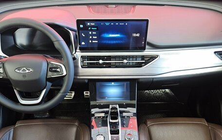 Chery Tiggo 8 Pro, 2021 год, 1 965 000 рублей, 9 фотография