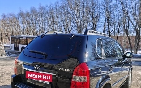 Hyundai Tucson III, 2008 год, 813 000 рублей, 2 фотография