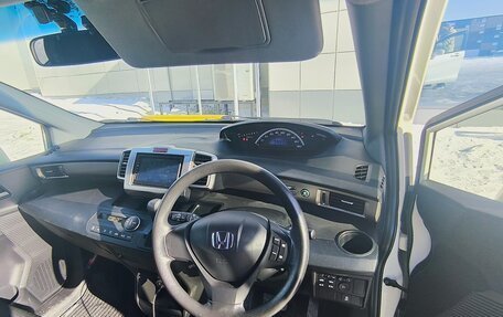 Honda Freed I, 2012 год, 1 230 000 рублей, 18 фотография