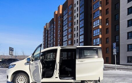 Honda Freed I, 2012 год, 1 230 000 рублей, 15 фотография