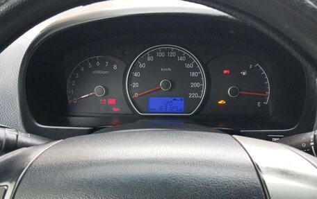 Hyundai Elantra IV, 2010 год, 750 000 рублей, 3 фотография