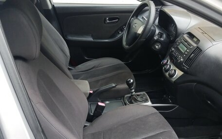 Hyundai Elantra IV, 2010 год, 750 000 рублей, 13 фотография