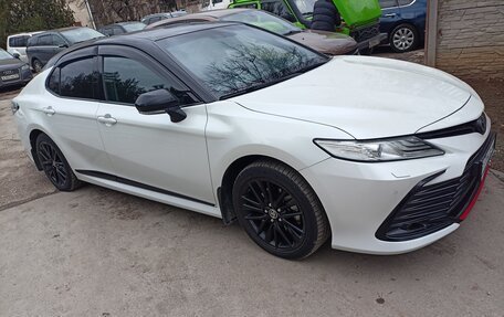 Toyota Camry, 2021 год, 3 500 000 рублей, 2 фотография