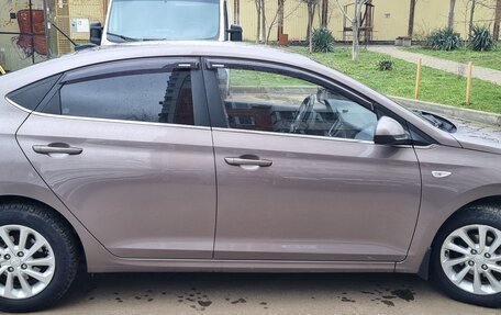 Hyundai Solaris II рестайлинг, 2018 год, 1 400 000 рублей, 17 фотография