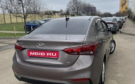 Hyundai Solaris II рестайлинг, 2018 год, 1 400 000 рублей, 3 фотография