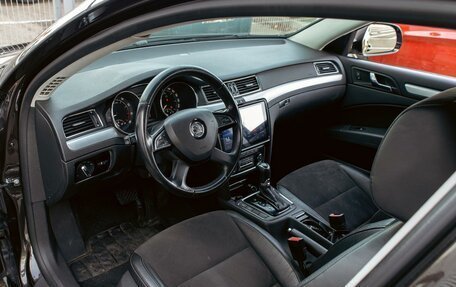 Skoda Superb III рестайлинг, 2014 год, 1 145 000 рублей, 13 фотография