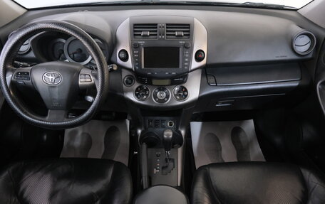 Toyota RAV4, 2011 год, 1 689 000 рублей, 16 фотография