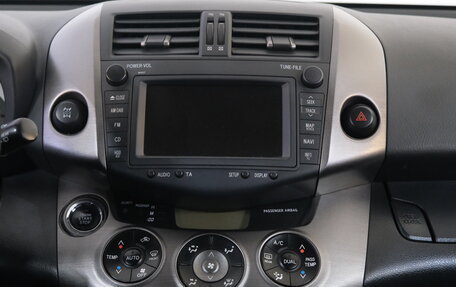 Toyota RAV4, 2011 год, 1 689 000 рублей, 17 фотография