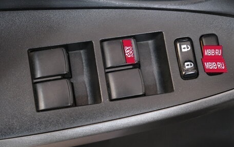 Toyota RAV4, 2011 год, 1 689 000 рублей, 9 фотография