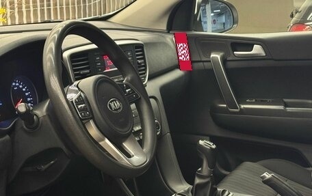 KIA Sportage IV рестайлинг, 2019 год, 1 705 000 рублей, 10 фотография