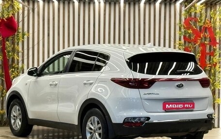 KIA Sportage IV рестайлинг, 2019 год, 1 705 000 рублей, 3 фотография