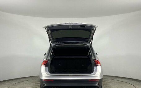 Volkswagen Tiguan II, 2017 год, 1 694 000 рублей, 9 фотография