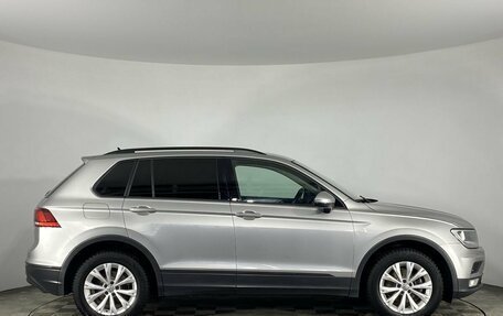 Volkswagen Tiguan II, 2017 год, 1 694 000 рублей, 11 фотография