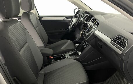 Volkswagen Tiguan II, 2017 год, 1 694 000 рублей, 13 фотография