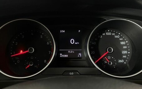 Volkswagen Tiguan II, 2017 год, 1 694 000 рублей, 15 фотография