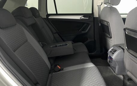 Volkswagen Tiguan II, 2017 год, 1 694 000 рублей, 14 фотография