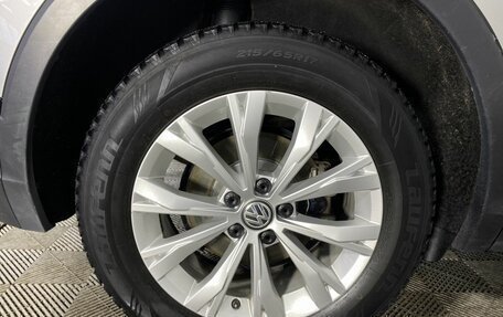 Volkswagen Tiguan II, 2017 год, 1 694 000 рублей, 21 фотография