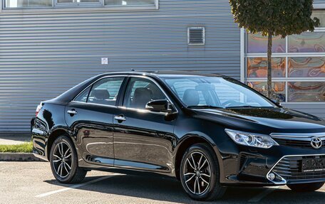 Toyota Camry, 2017 год, 1 895 000 рублей, 7 фотография