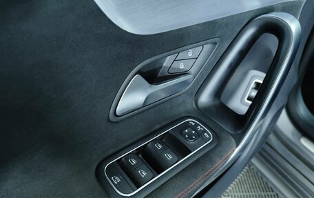 Mercedes-Benz CLA, 2020 год, 3 131 000 рублей, 9 фотография