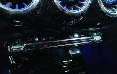 Mercedes-Benz CLA, 2020 год, 3 131 000 рублей, 16 фотография