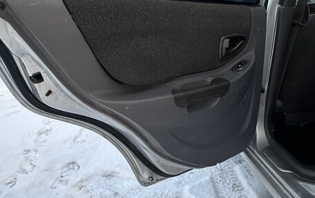 Hyundai Accent II, 2004 год, 259 000 рублей, 11 фотография