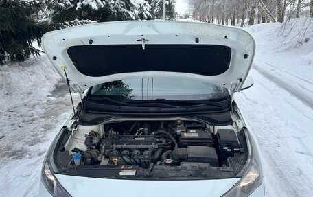 Hyundai Solaris II рестайлинг, 2020 год, 1 210 000 рублей, 19 фотография