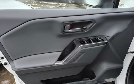 Toyota RAV4, 2025 год, 5 500 000 рублей, 10 фотография