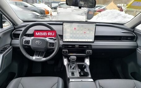 Toyota RAV4, 2025 год, 5 500 000 рублей, 19 фотография