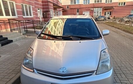 Toyota Prius, 2008 год, 715 000 рублей, 1 фотография