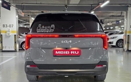 KIA Carnival, 2024 год, 4 920 000 рублей, 5 фотография