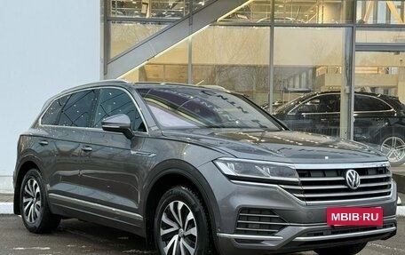 Volkswagen Touareg III, 2020 год, 4 430 000 рублей, 3 фотография