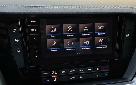 Volkswagen Touareg III, 2020 год, 4 430 000 рублей, 19 фотография