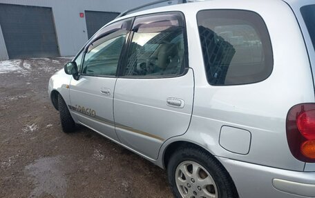 Toyota Corolla Spacio II, 1998 год, 400 000 рублей, 3 фотография