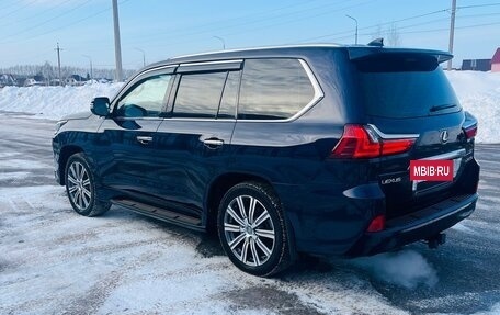 Lexus LX III, 2016 год, 4 850 000 рублей, 5 фотография