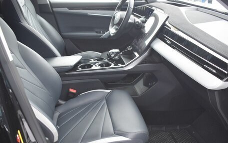 Geely Atlas, 2024 год, 3 007 000 рублей, 10 фотография