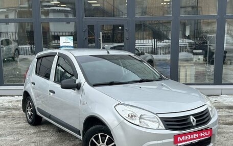 Renault Sandero I, 2013 год, 570 000 рублей, 3 фотография