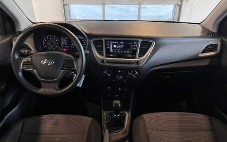 Hyundai Solaris II рестайлинг, 2021 год, 1 650 000 рублей, 9 фотография