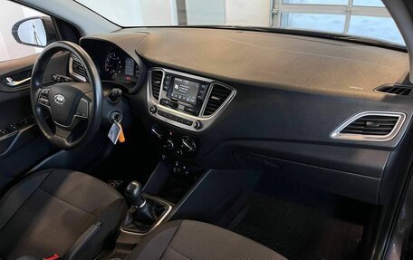 Hyundai Solaris II рестайлинг, 2021 год, 1 650 000 рублей, 12 фотография