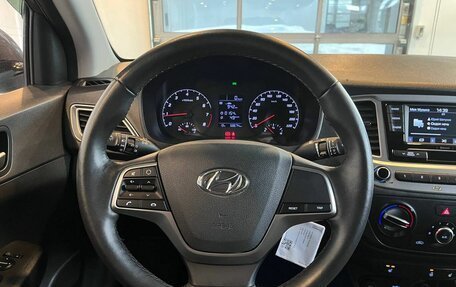 Hyundai Solaris II рестайлинг, 2021 год, 1 650 000 рублей, 10 фотография