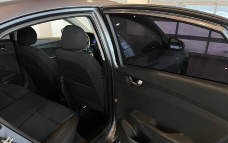 Hyundai Solaris II рестайлинг, 2021 год, 1 650 000 рублей, 26 фотография