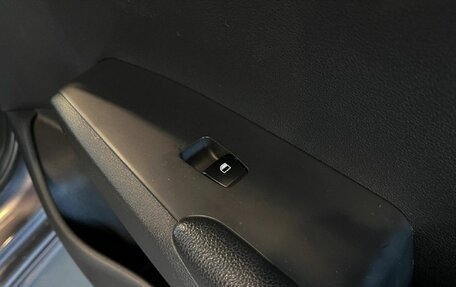 Hyundai Solaris II рестайлинг, 2021 год, 1 650 000 рублей, 28 фотография