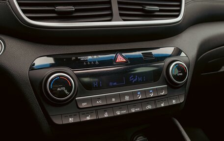 Hyundai Tucson III, 2020 год, 2 155 000 рублей, 15 фотография