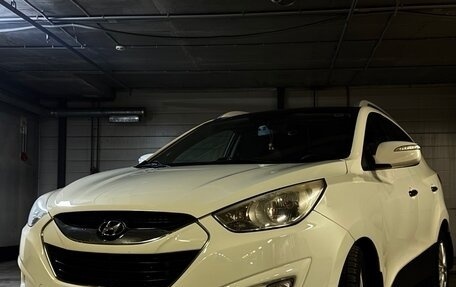 Hyundai Tucson III, 2010 год, 1 150 000 рублей, 1 фотография