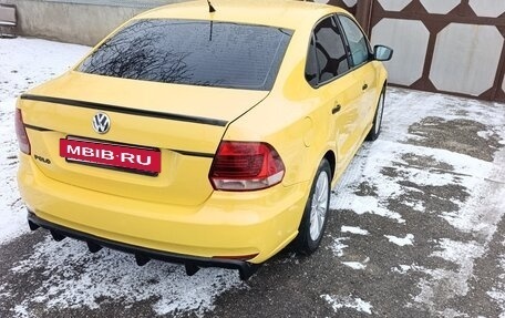 Volkswagen Polo VI (EU Market), 2016 год, 660 000 рублей, 2 фотография