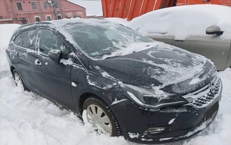 Opel Astra K, 2019 год, 1 030 000 рублей, 2 фотография