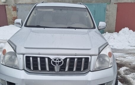 Toyota Land Cruiser Prado 120 рестайлинг, 2005 год, 1 700 000 рублей, 2 фотография