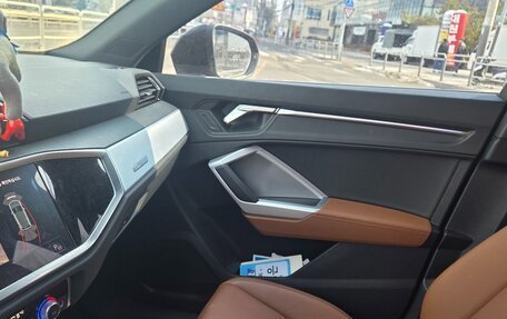 Audi Q3, 2023 год, 2 600 000 рублей, 17 фотография