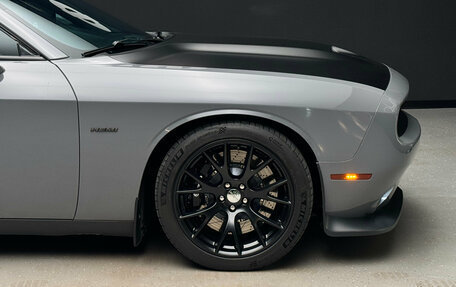 Dodge Challenger III рестайлинг 2, 2019 год, 6 500 000 рублей, 7 фотография